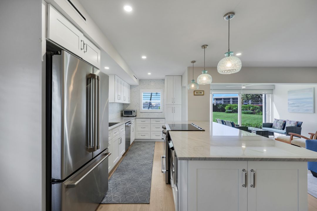 3400 Gulf Shore Blvd N #B2, Naples, FL 34103