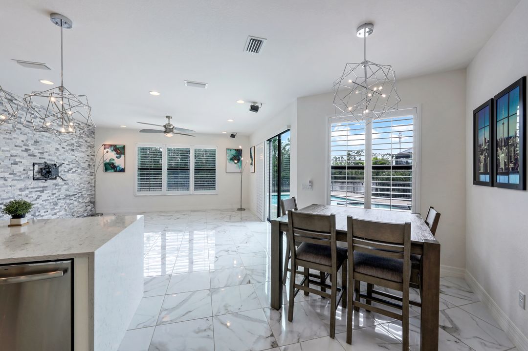 10059 Chesapeake Bay Dr, Fort Myers, FL 33913