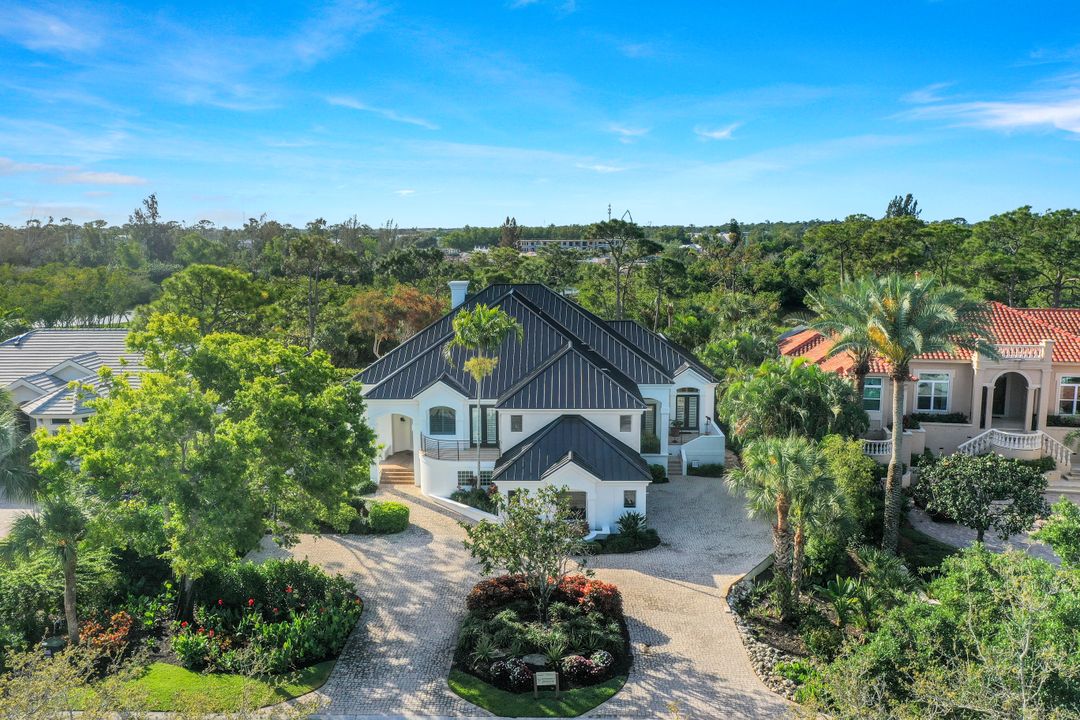 27820 Riverwalk Way, Bonita Springs, FL 34134