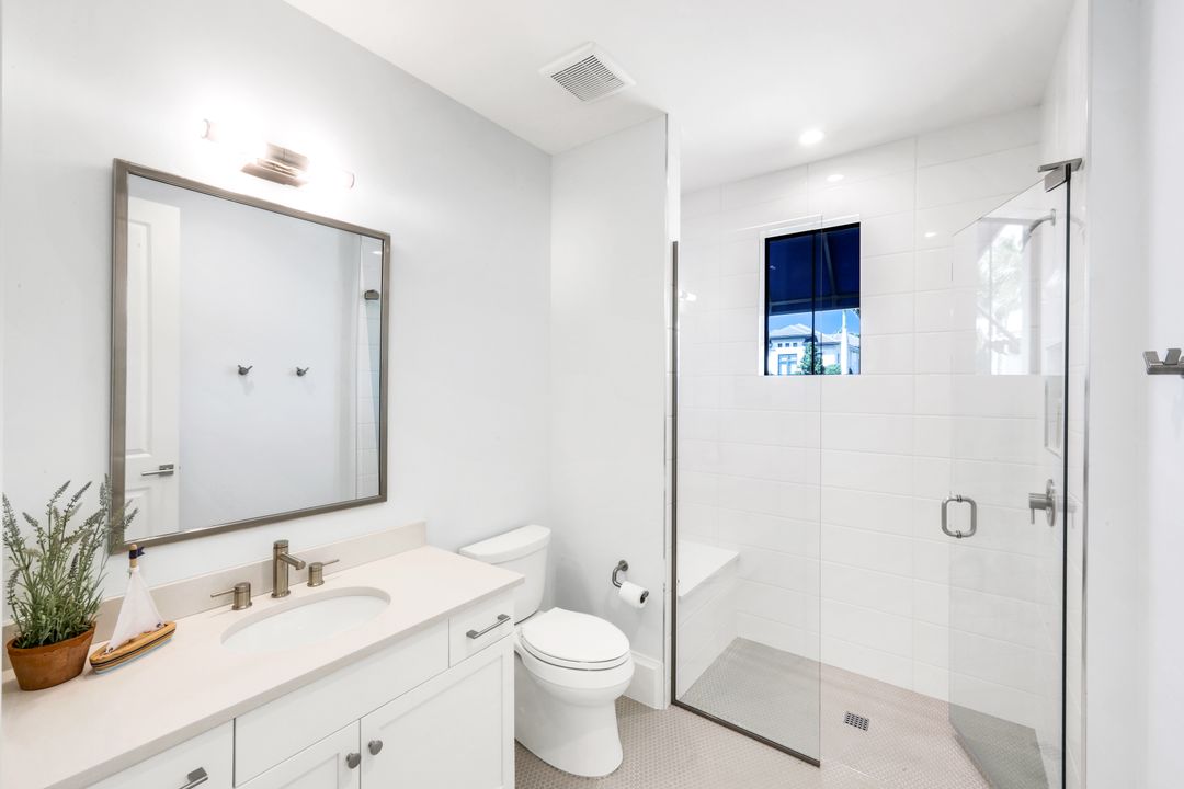 16320 Corsica Way #102, Naples, FL 34110