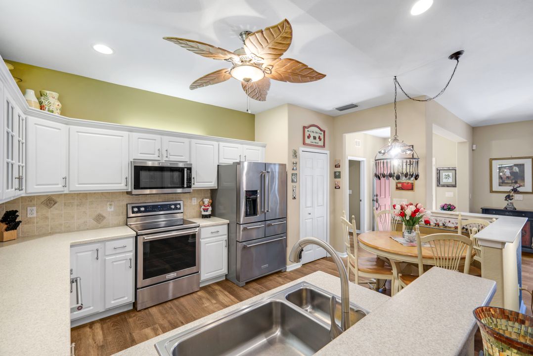 4062 Stow Way, Naples, FL 34116