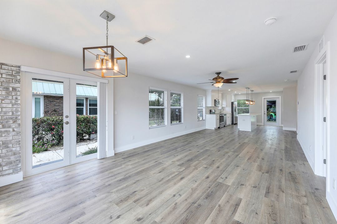 2848 Arbutus St #D1, Naples, FL 34112