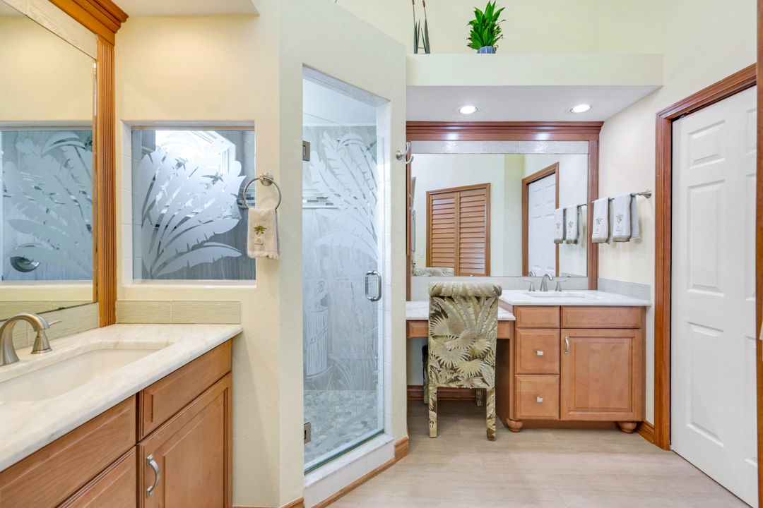 21580 Indian Bayou Dr, Fort Myers Beach, FL 33931