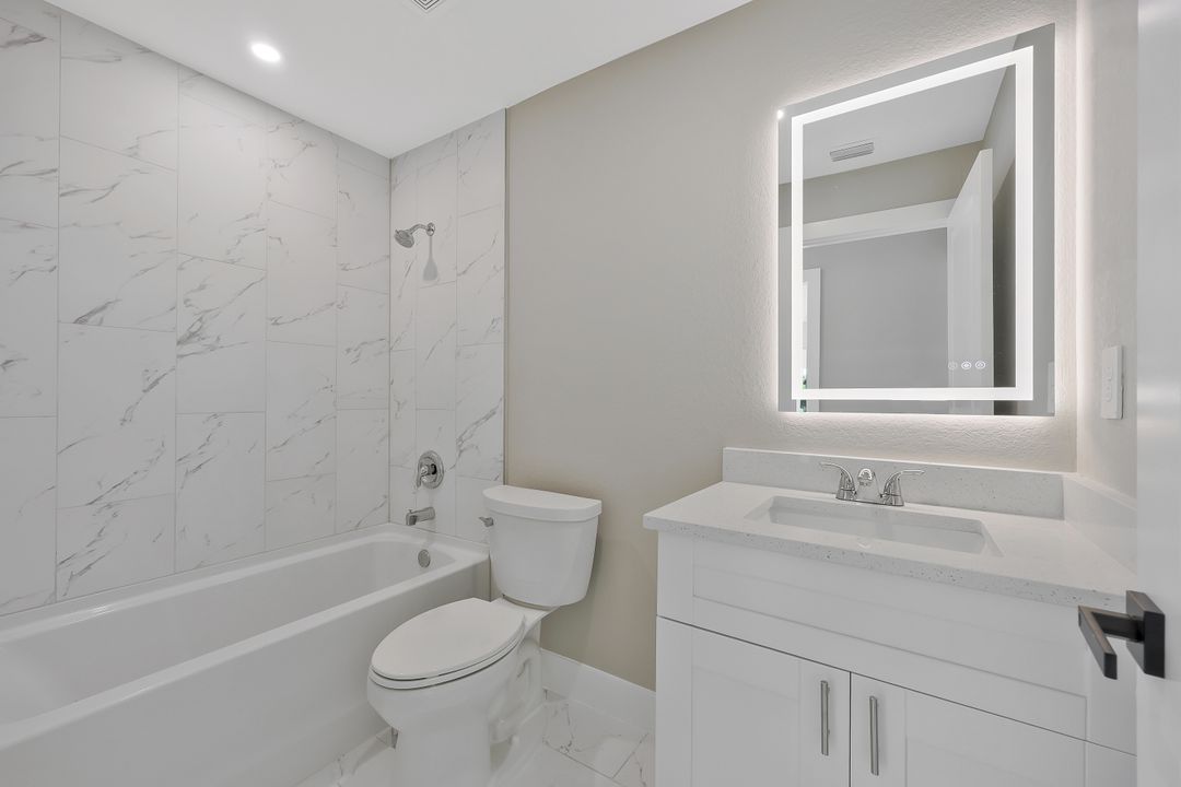 1905 NE 21st Pl, Cape Coral, FL 33909