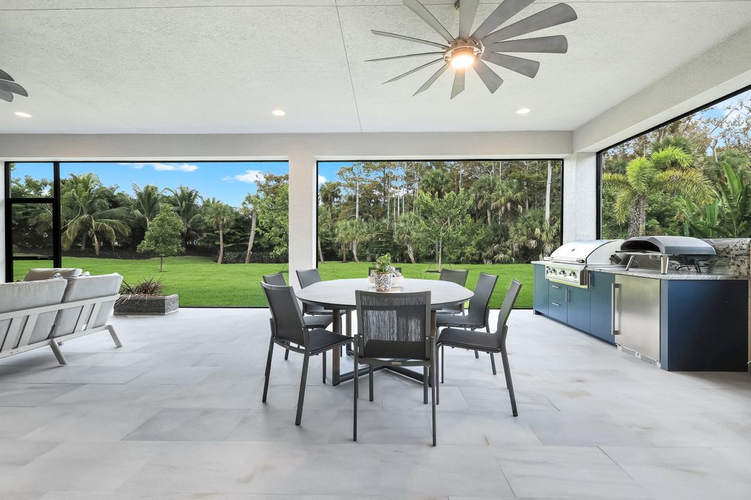 12033 Azalea Wy, Naples, FL 34120