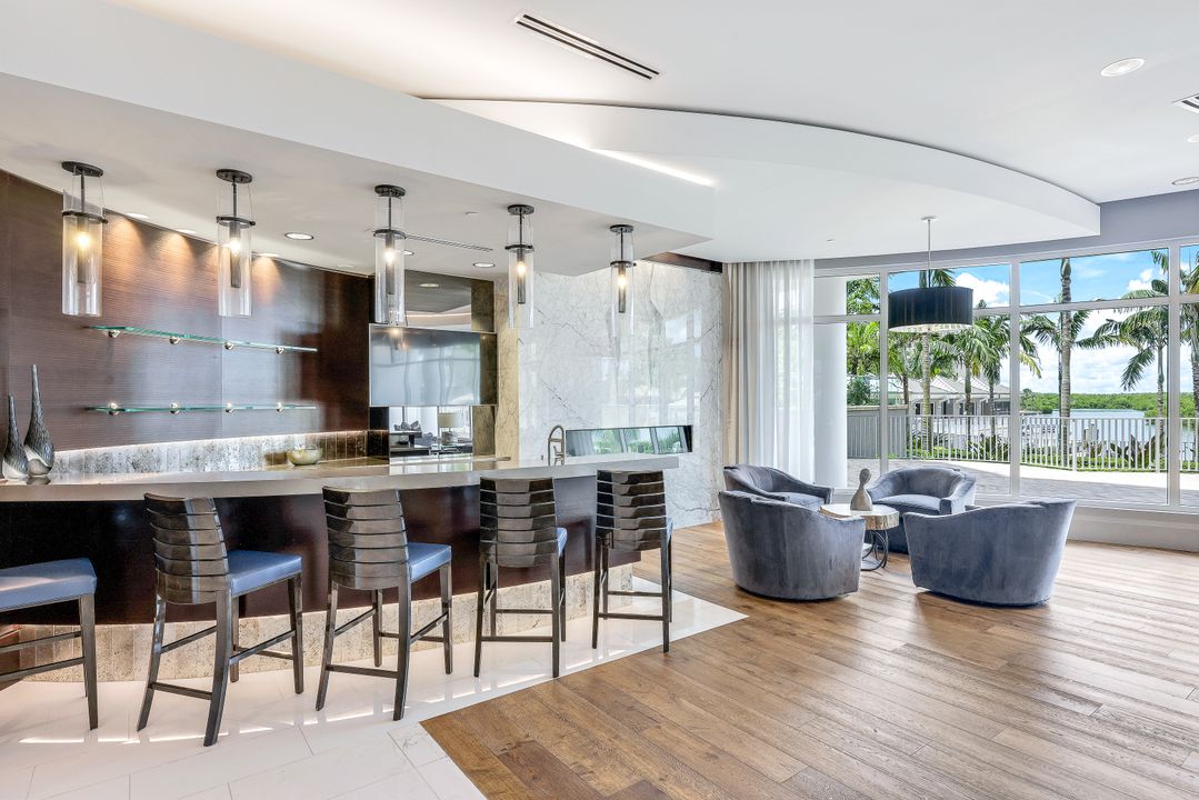 13665 Vanderbilt Dr  #501, Naples, FL 34110