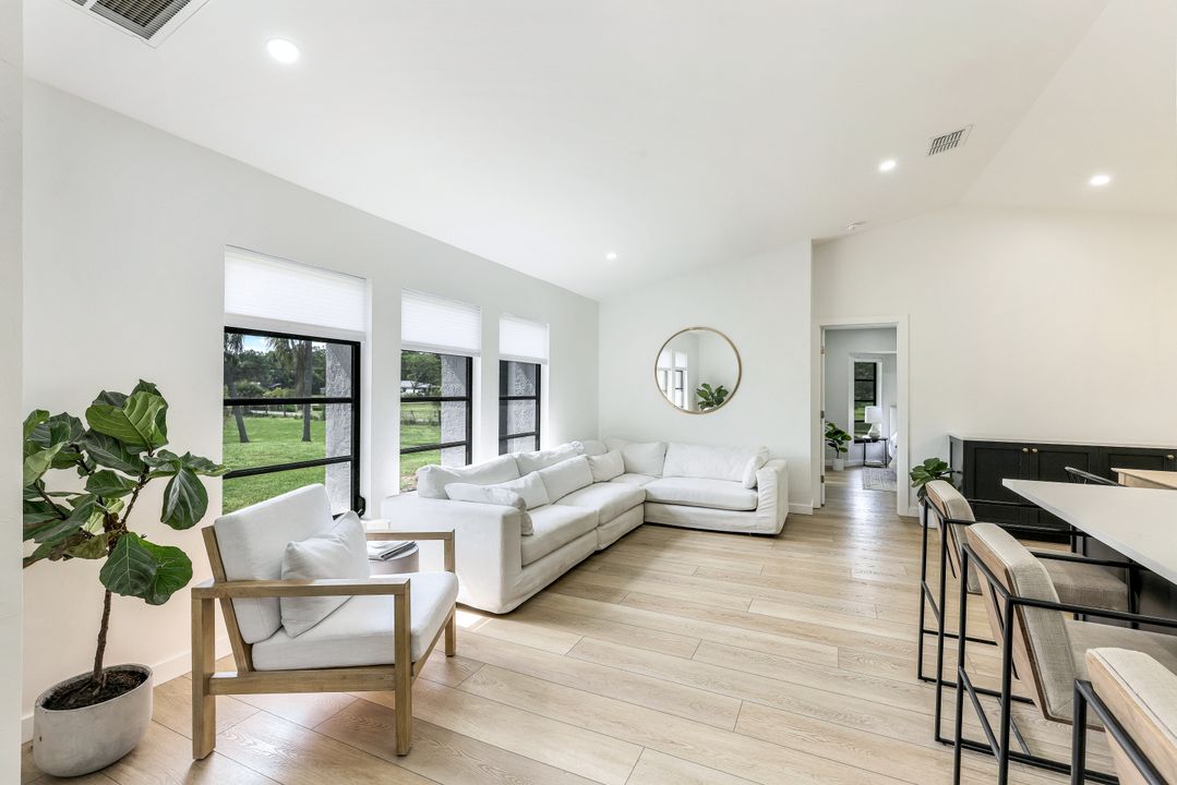 6170 Neal Rd, Fort Myers, FL 33905