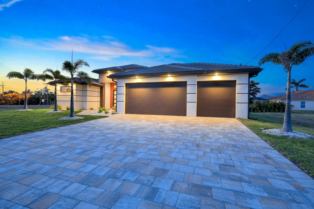 309 SW 47th St, Cape Coral, FL 33914