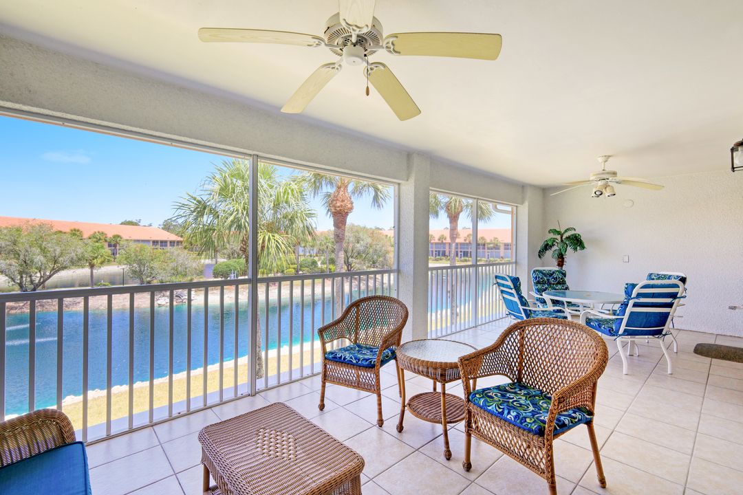 6730 Beach Resort Dr #12, Naples, FL 34114