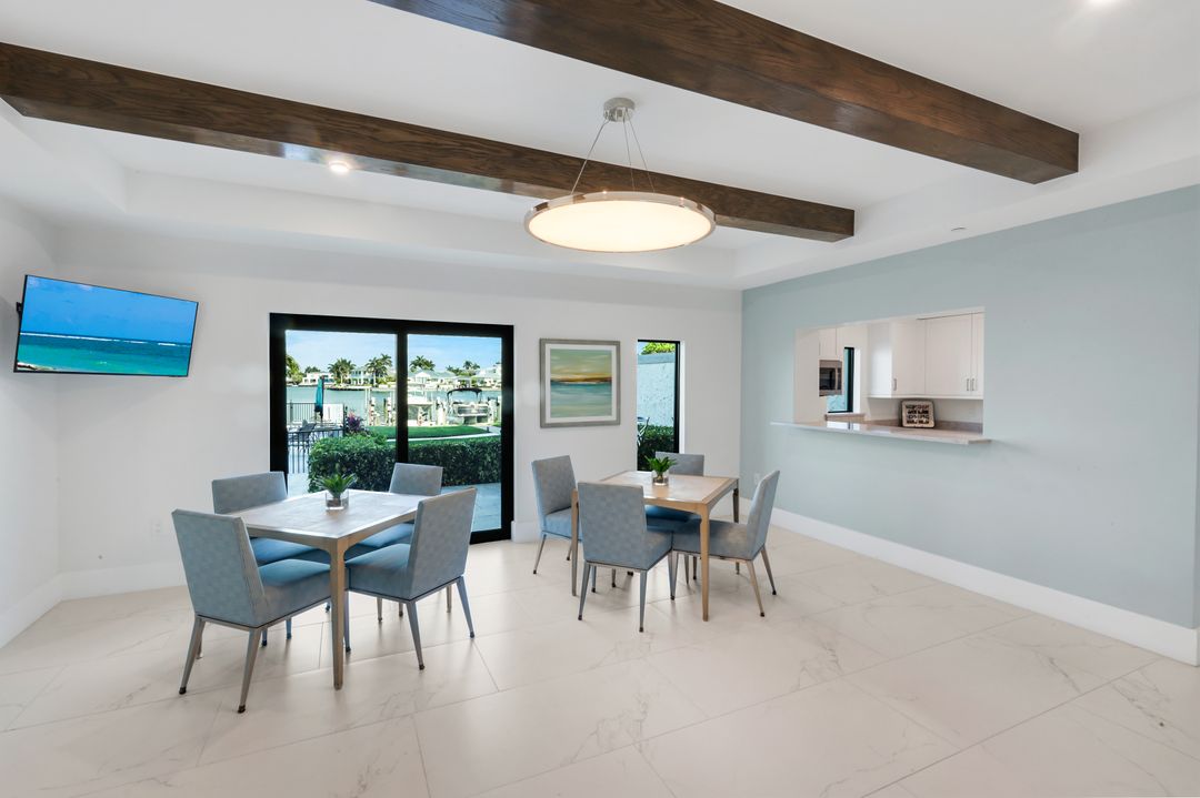 3430 Gulf Shore Blvd N #2 - I, Naples, FL 34103