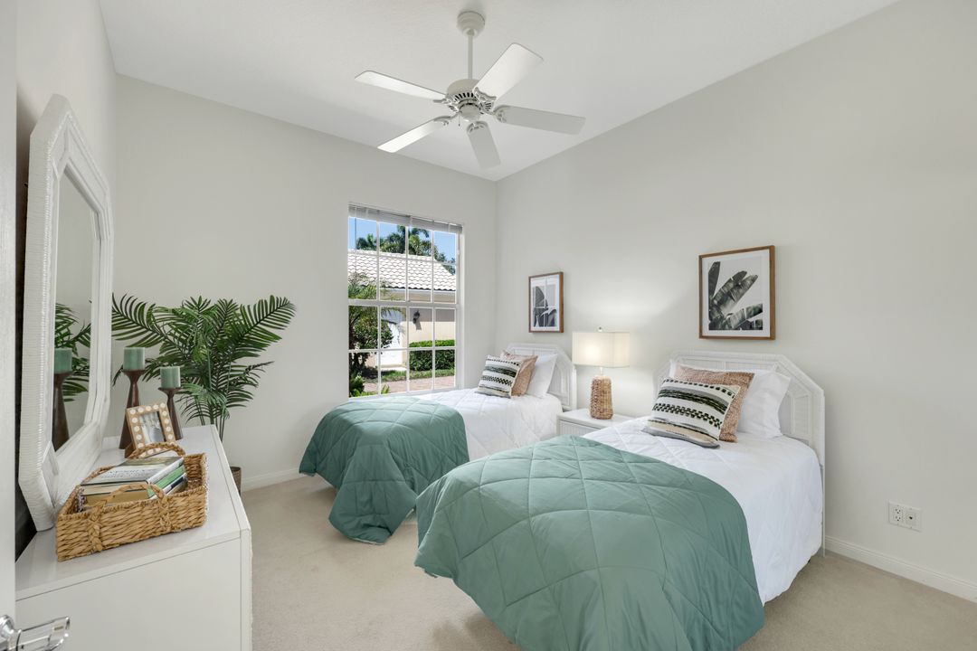 3730 Whidbey Way, Naples, FL 34119