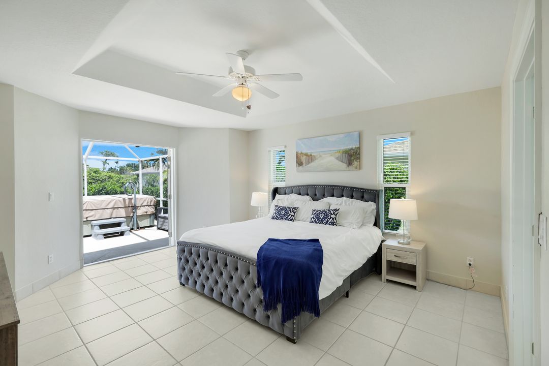 1390 Wayne Ave, Marco Island, FL 34145