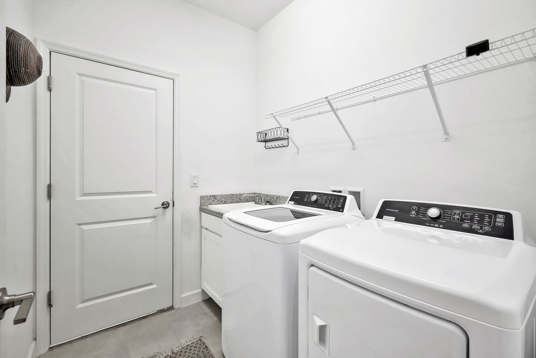 11348 Canopy Loop, Fort Myers, FL 33913