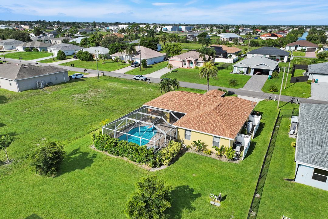 401 NW 18th Ave, Cape Coral, FL 33993