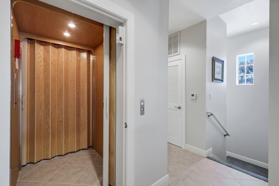 4815 Aston Gardens Way, Naples, FL 34109