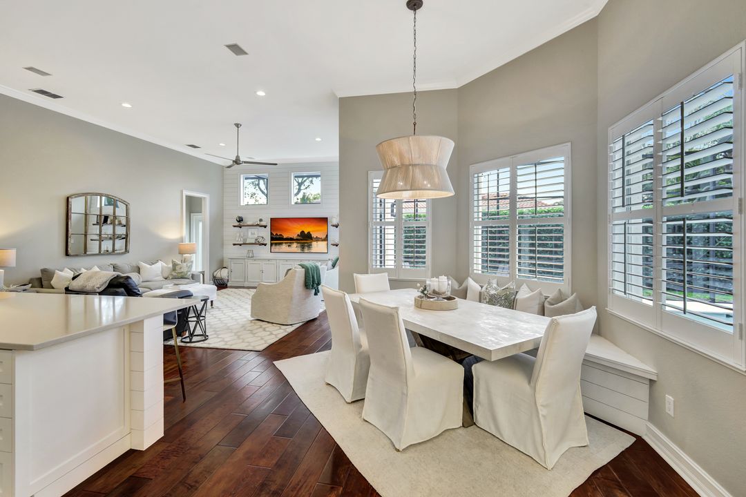 8019 San Simeon, Naples, FL 34109