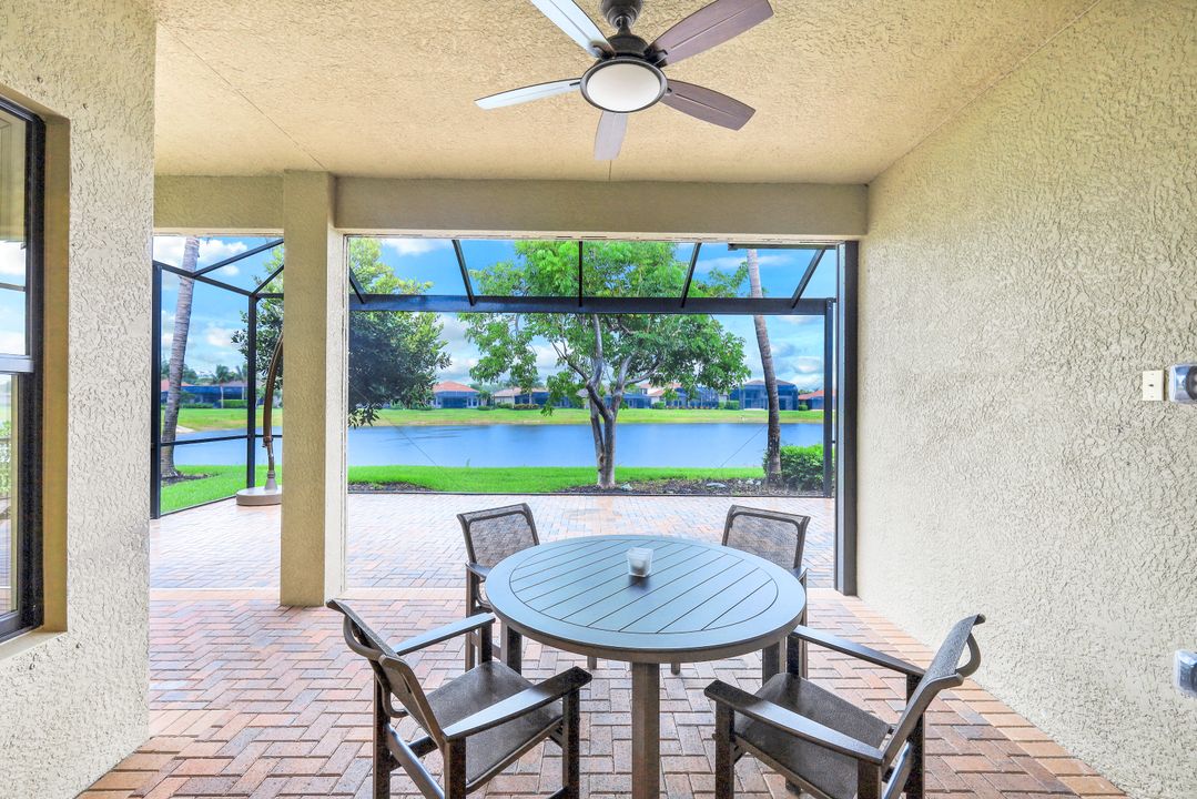 2777 Cinnamon Bay Cir, Naples, FL 34119