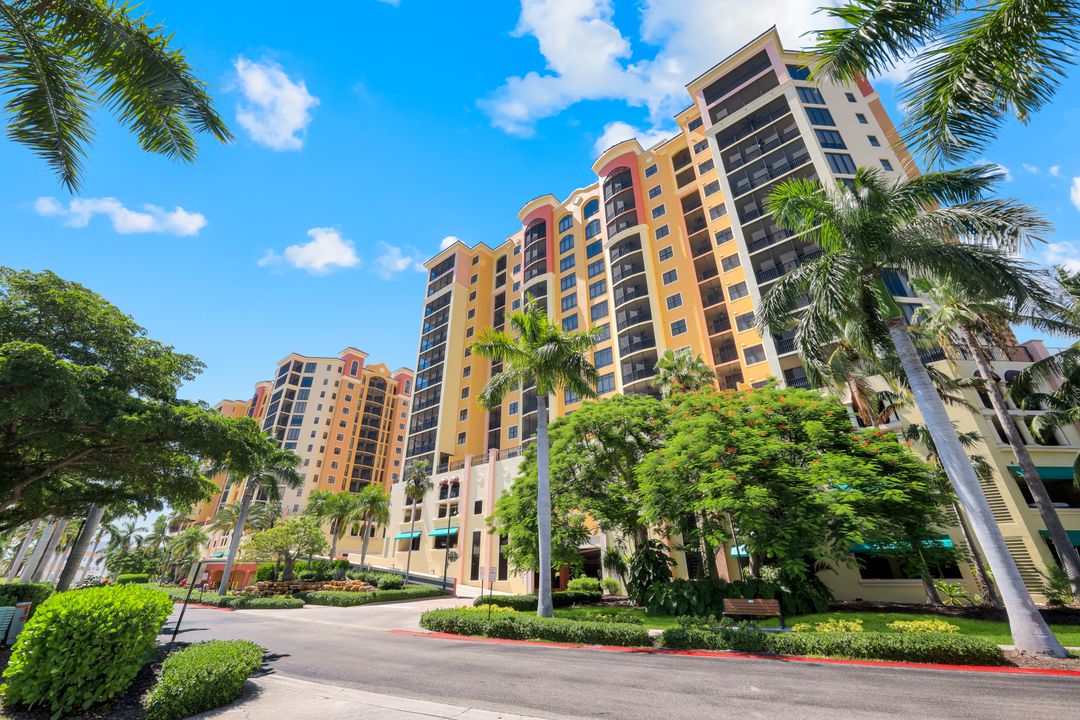 5793 Cape Harbour Dr #1212, Cape Coral, FL 33914