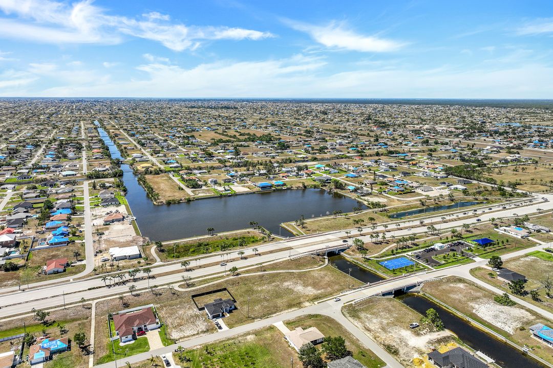 1101 NE 14th Terrace, Cape Coral, FL 33909