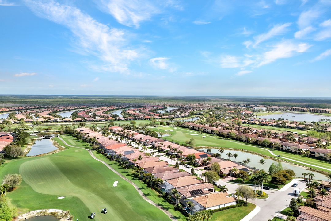 28561 Westmeath Ct, Bonita Springs, FL 34135