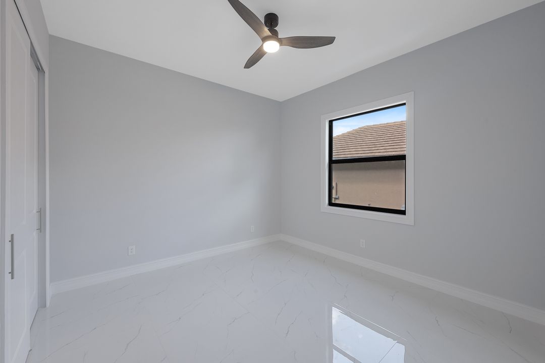 18288 Royal Hammock Blvd, Naples, FL 34114