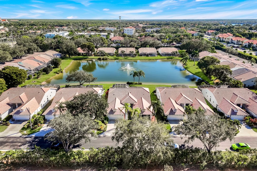 2150 Stacil Cir, Naples, FL 34109