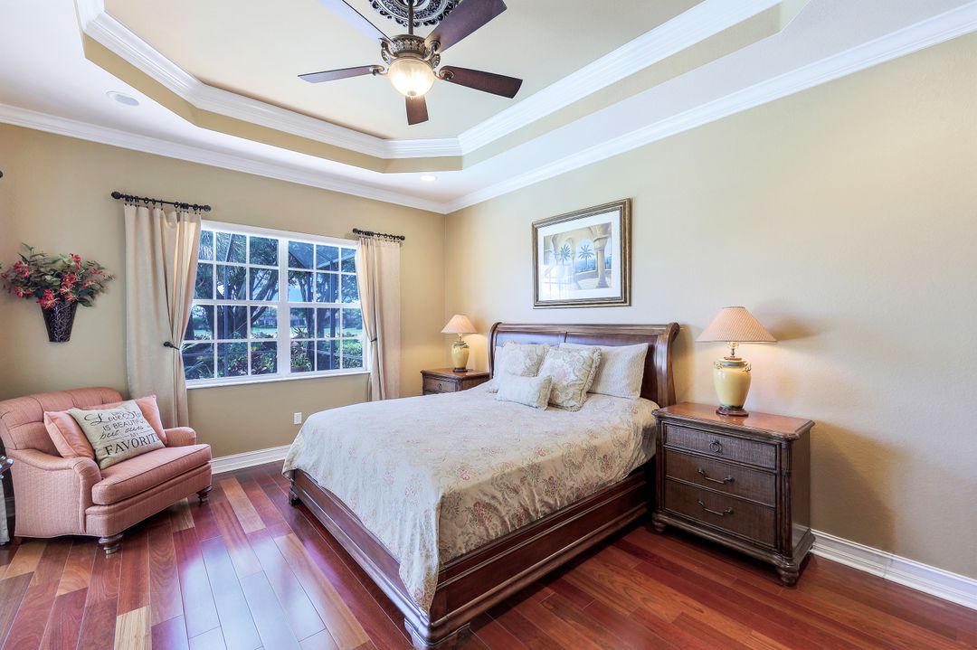 23628 Via Carino Ln, Bonita Springs, FL 34135