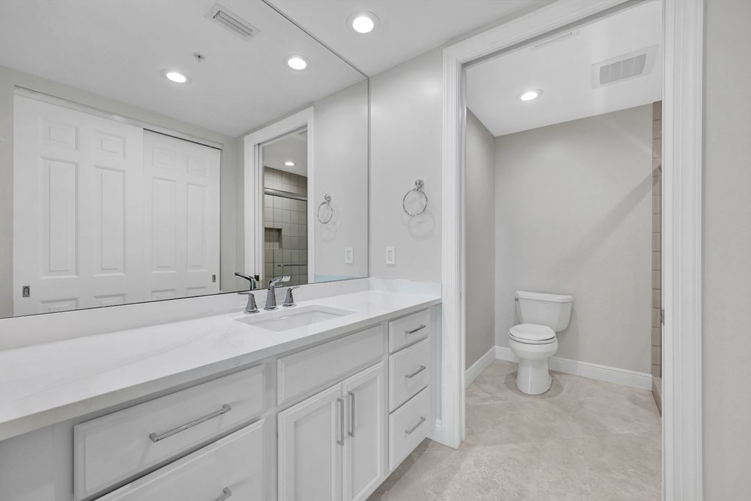 275 Indies Way #1703, Naples, FL 34110