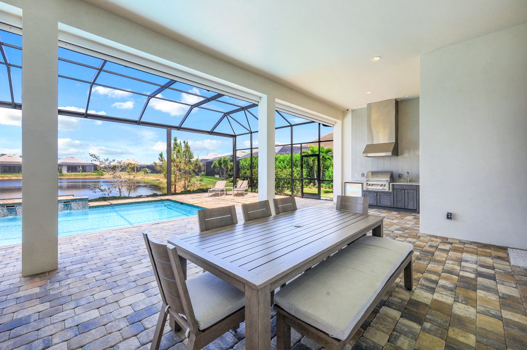 6215 Union Island Wy, Naples, FL 34113