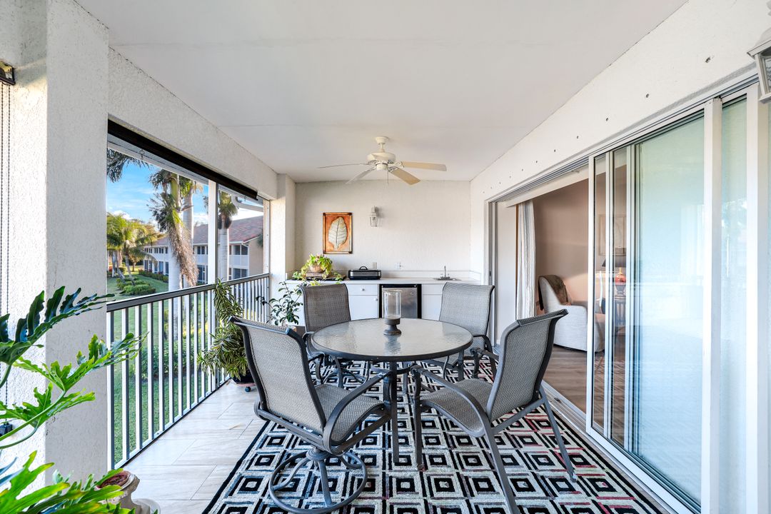 2347 Hidden Lake Ct #6, Naples, FL 34112