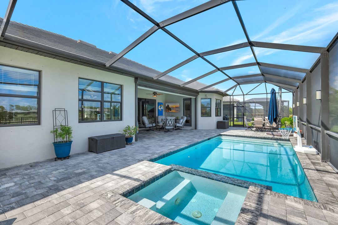 11693 Canopy Loop, Fort Myers, FL 33913