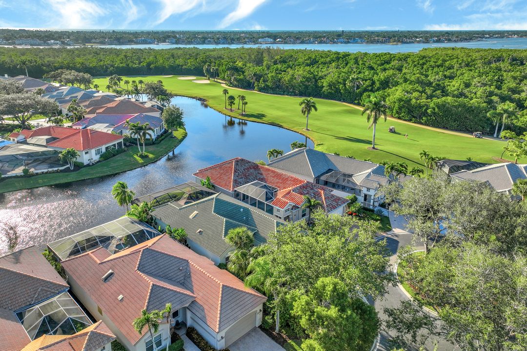 4970 Bollard Ct, Naples, FL 34112