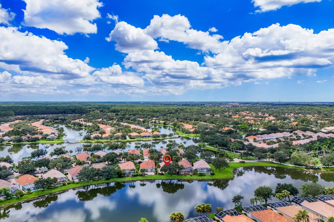 3821 Whidbey Way, Naples, FL 34119