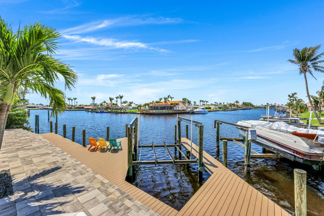 3412 SE 22nd Ave, Cape Coral, FL 33904