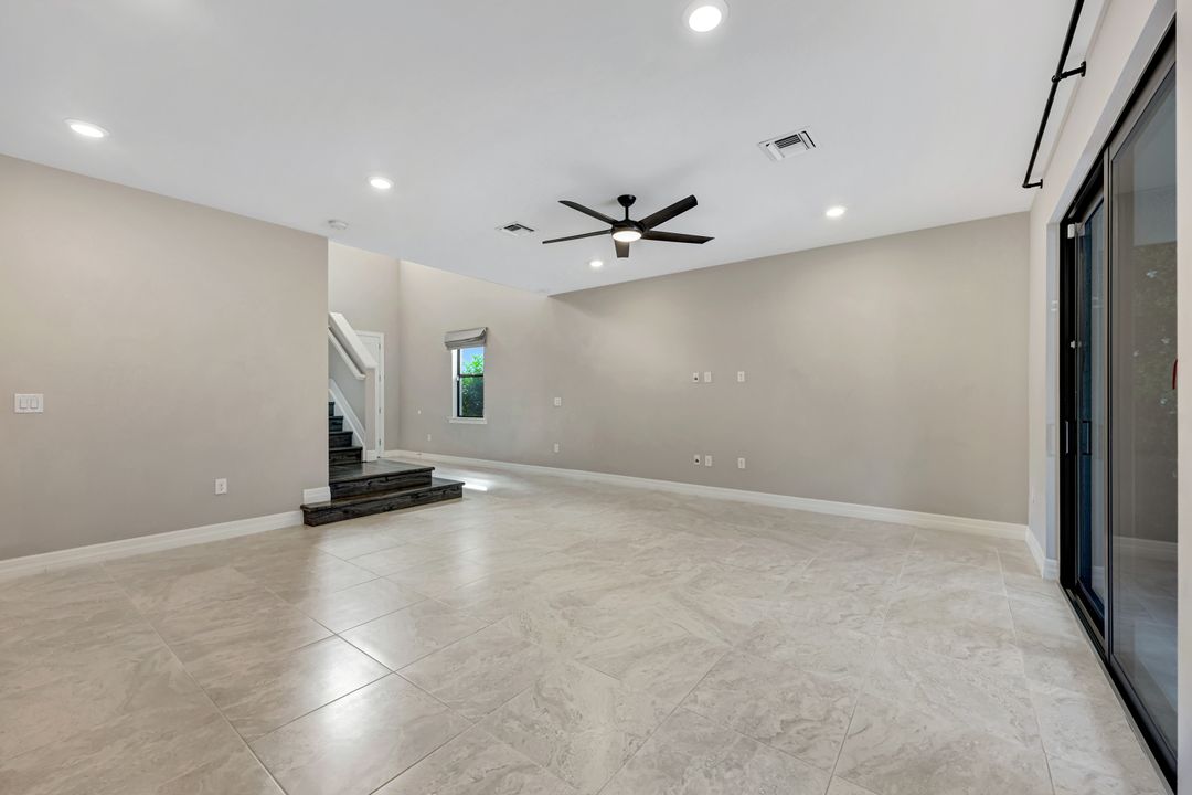 7265 Wilton Dr N, Naples, FL 34109