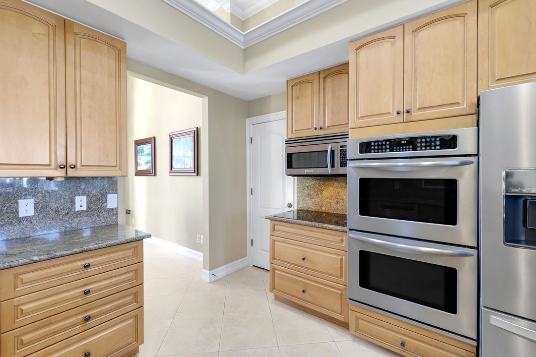 309 Rookery Ct, Marco Island, FL 34145