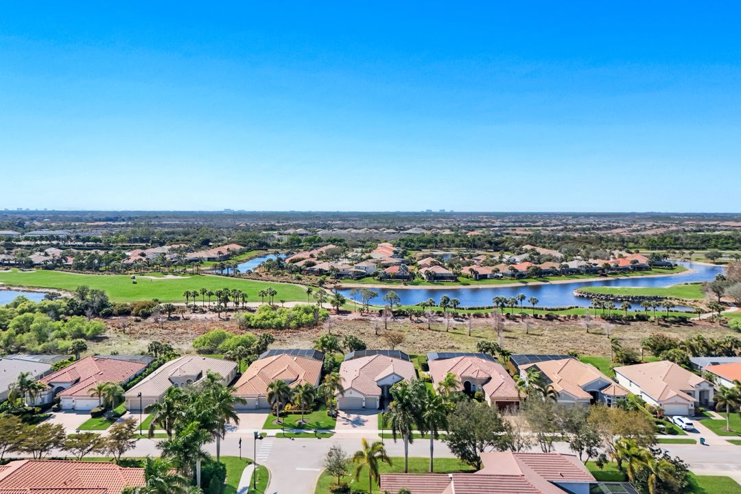 9327 Marble Stone Dr, Naples, FL 34120