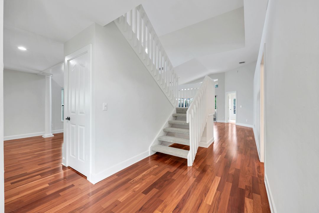 123 Napa Ridge Way, Naples, FL 34119