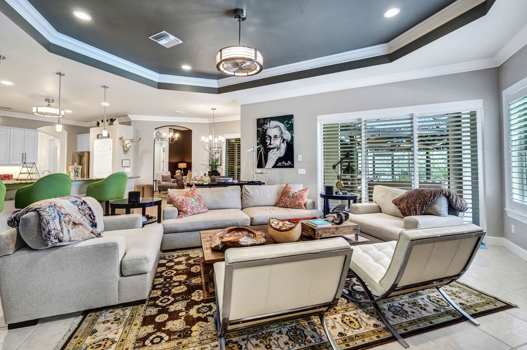 9784 Nickel Ridge Cir, Naples, FL 34120