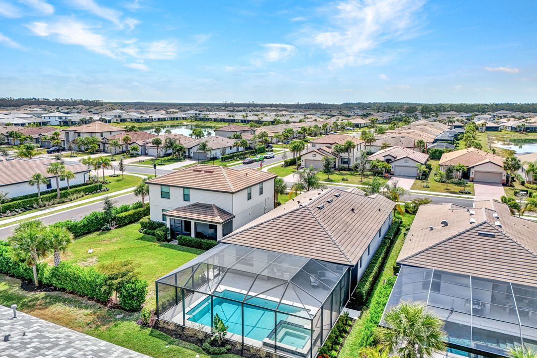 18298 Ridgeline Dr, Estero, FL 33928