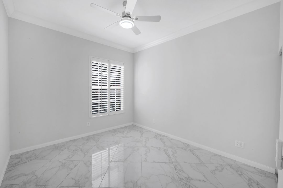 3759 Whidbey Way, Naples, FL 34119