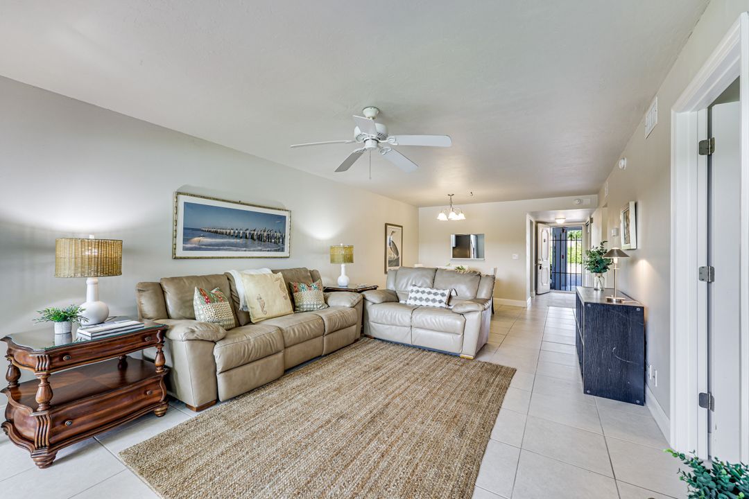 3030 Binnacle Dr #101, Naples, FL 34103