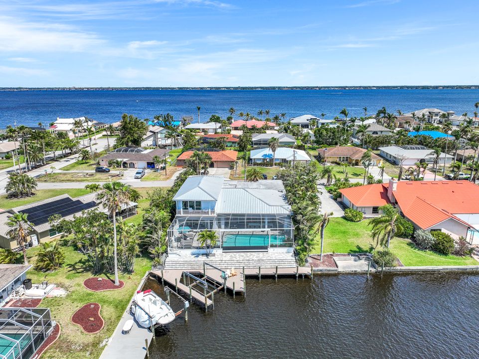 3412 SE 22nd Ave, Cape Coral, FL 33904