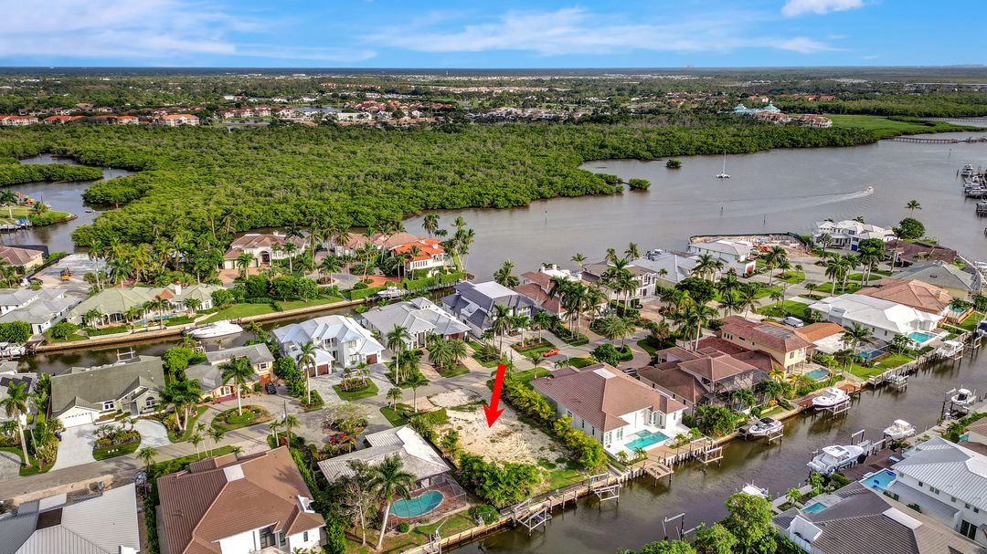 2180 Snook Dr, Naples, FL 34102