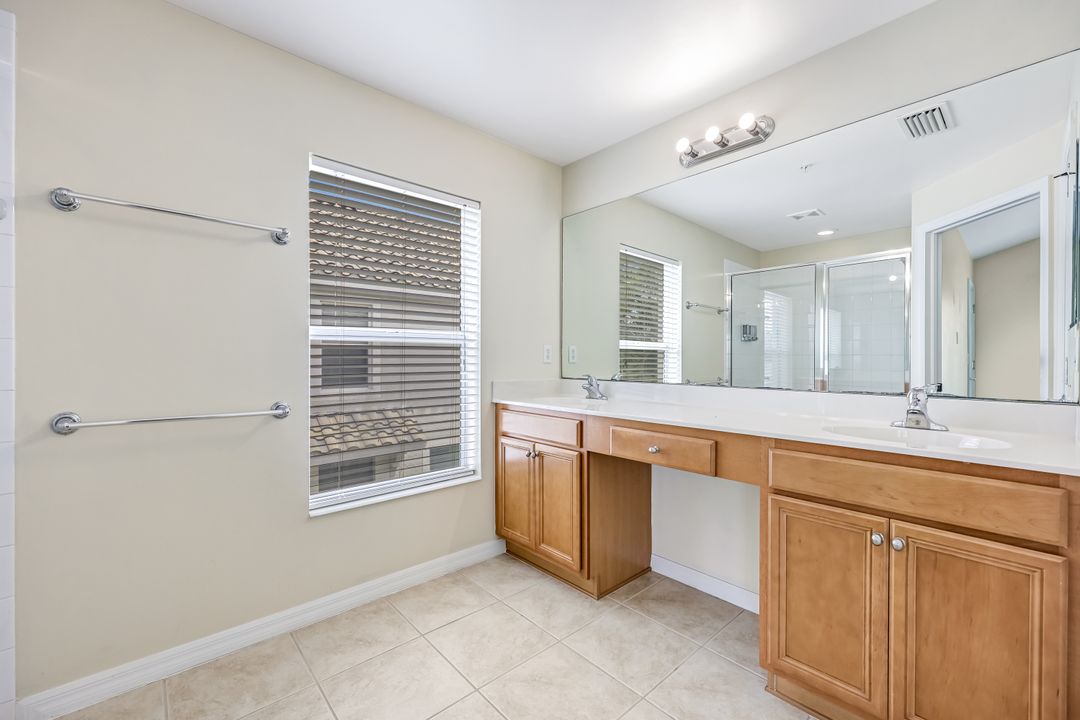 16162 Ravina Way #65, Naples, FL 34110