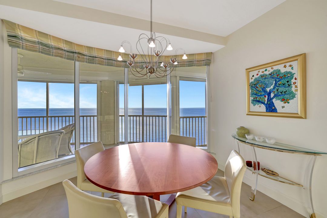 8111 Bay Colony Dr #1102, Naples, FL 34108