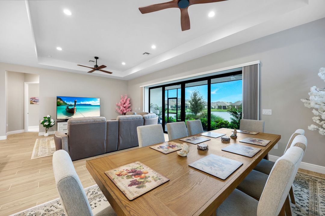 4065 Aquila Pl, Naples, FL 34120