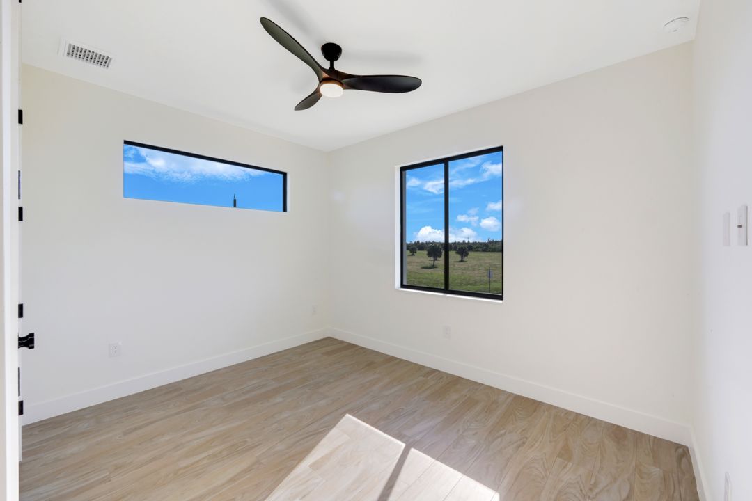 7 Sunflower Dr, Placida, FL 33946