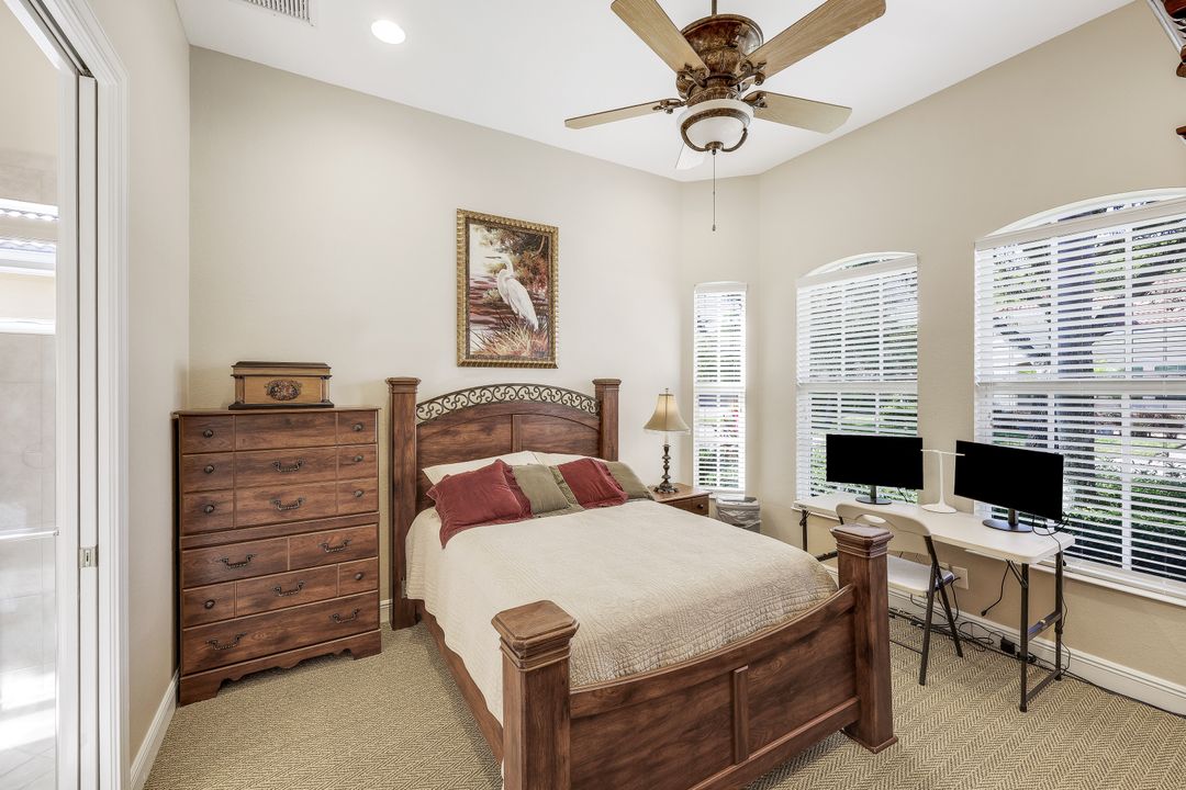 10168 Avonleigh Dr, Bonita Springs, FL 34135