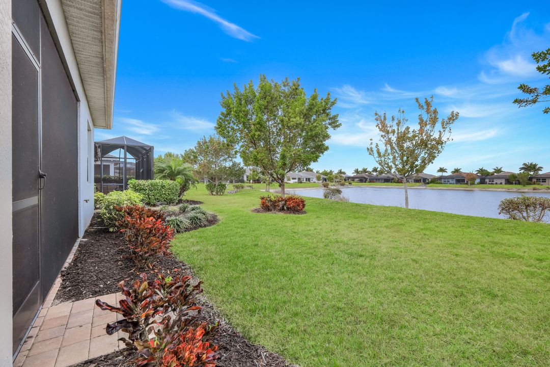 16717 Seasons Coast Dr, Bonita Springs, FL 34135